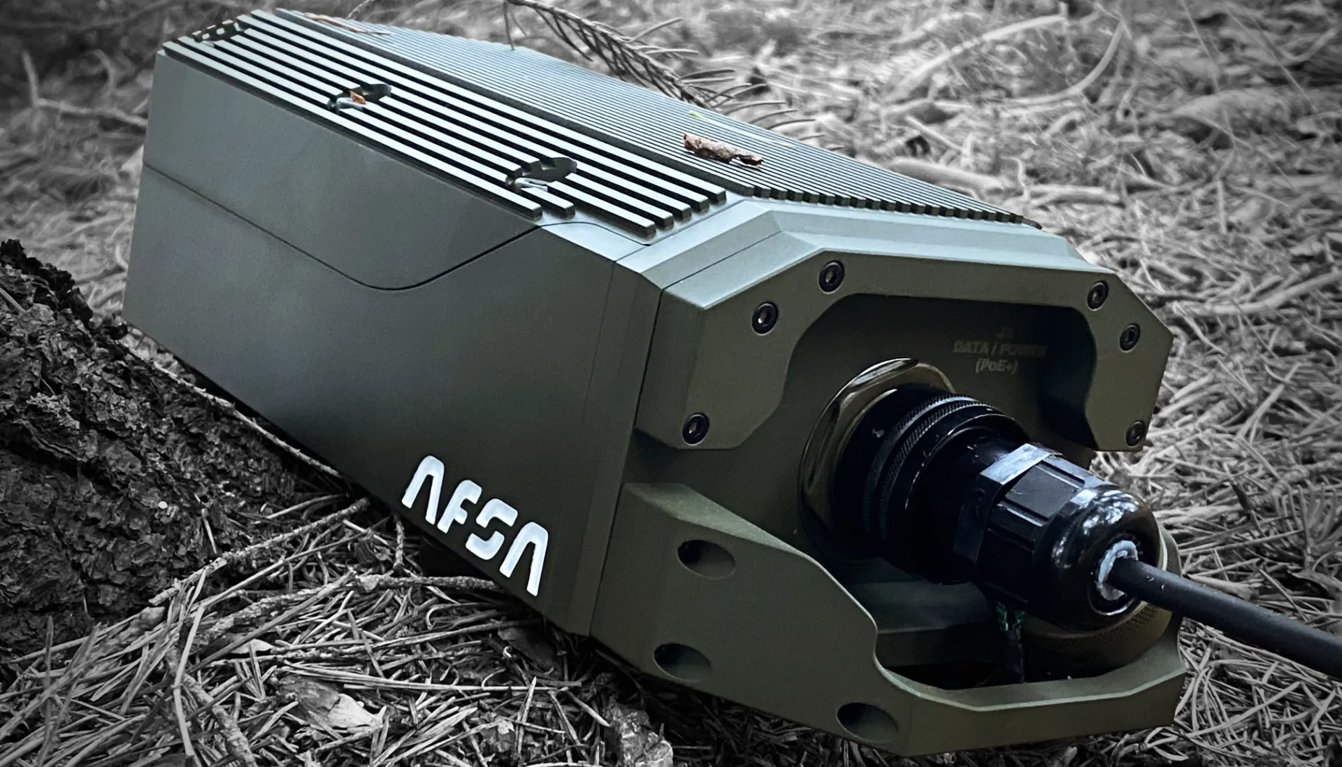 REID-4 rugged edge processing device
